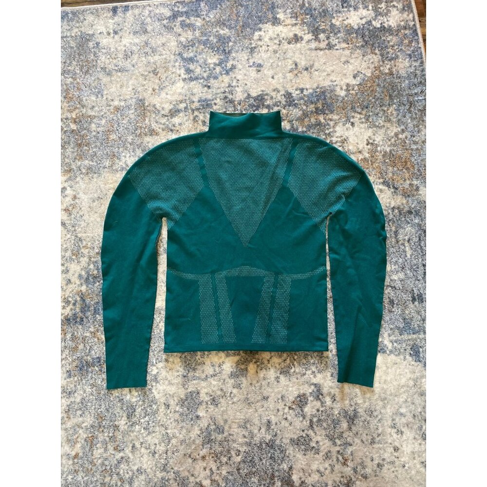 Fabletics Peyton Sculpt Knit long sleeve‎ shirt